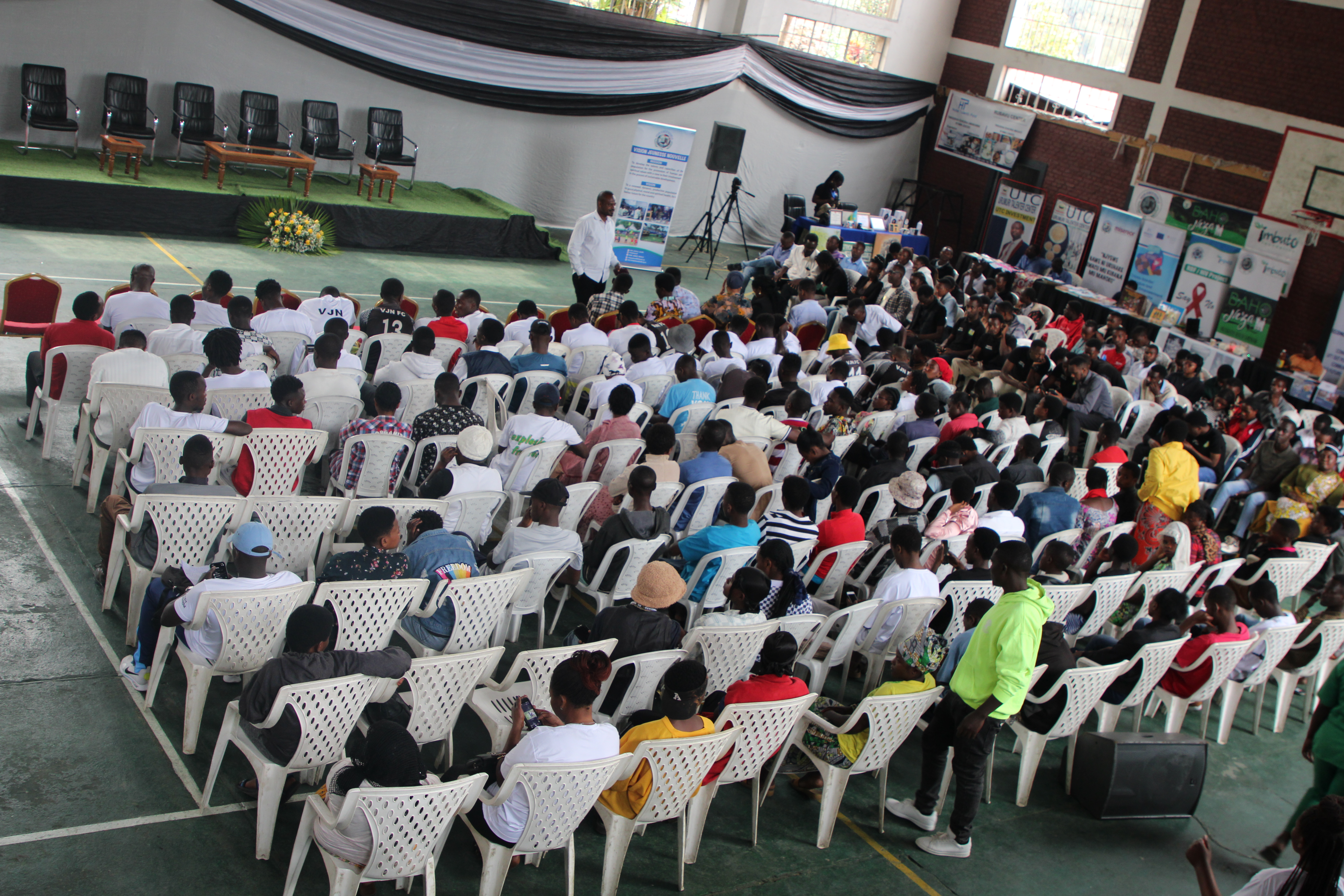 Adolescents participating in interactive peer health education workshop